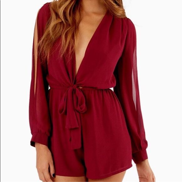 TOBI Moss Burgundy Chiffon Romper - Picture 1 of 11
